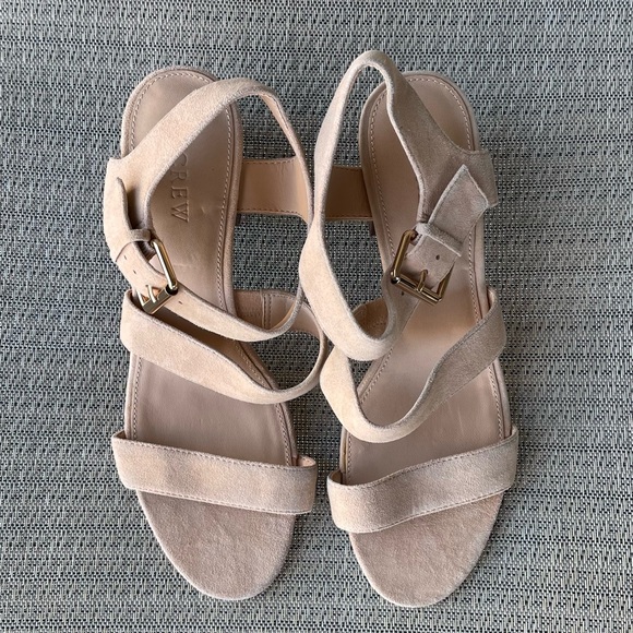 J Crew Three Strap Stacked Heel Sandals in Suede Pale Mocha Size 9 - Picture 3 of 12